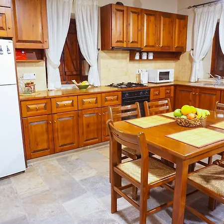 Omodos Village Houses Omodos